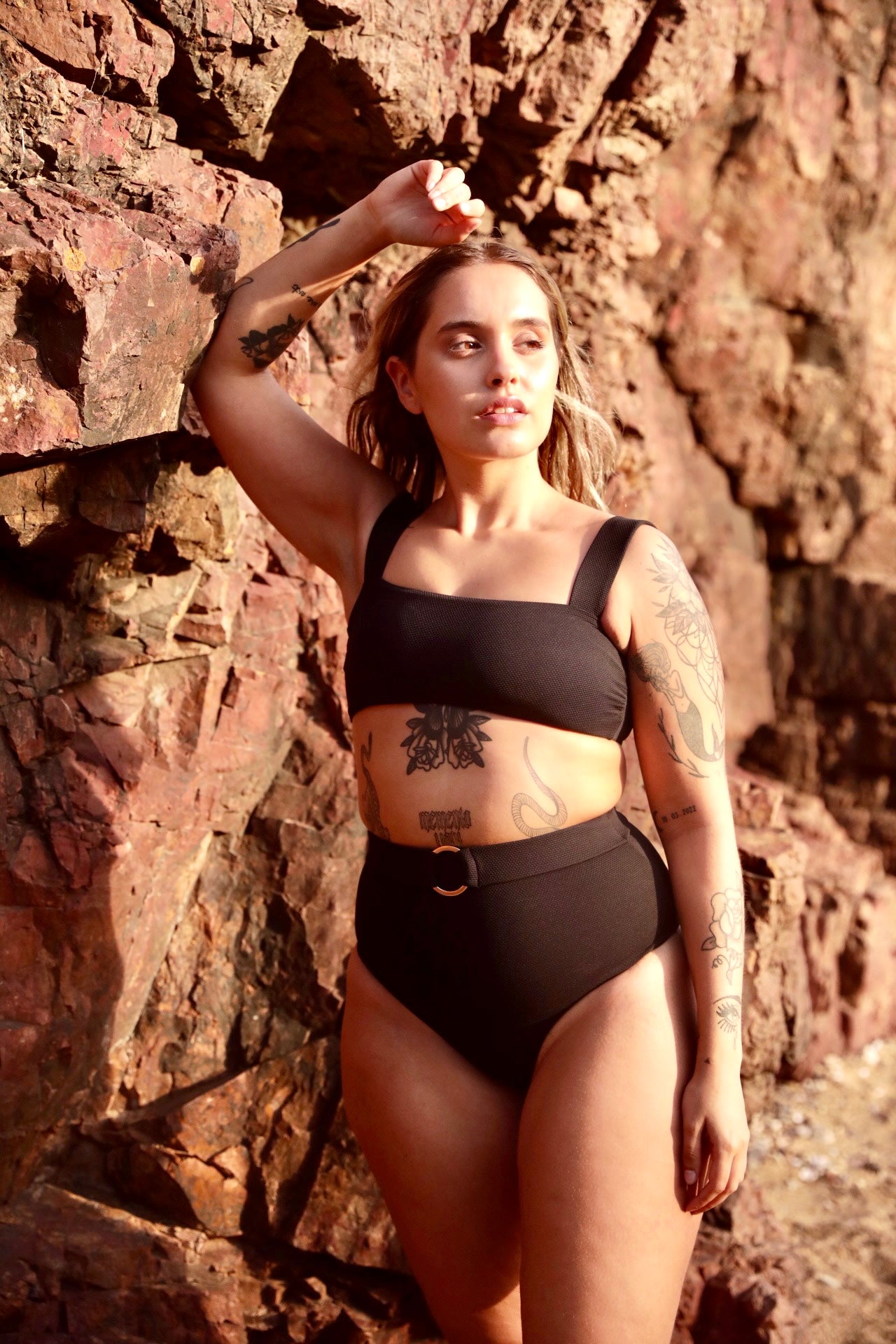 Bikini Pía Negra Cinto