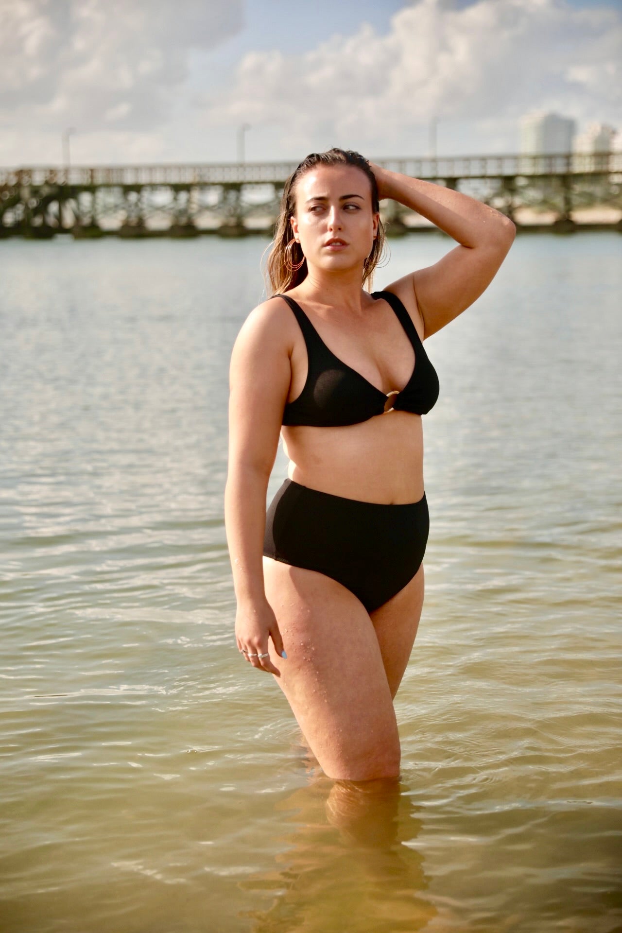 Bikini Pía Negra Argolla