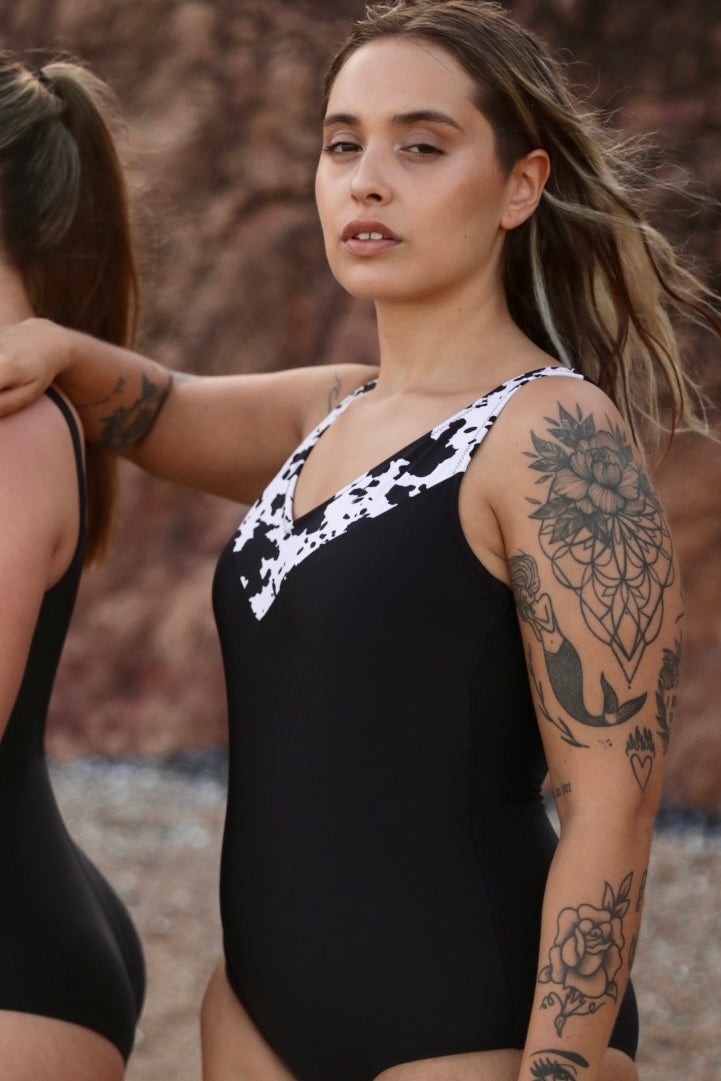 Malla Charlotte Escote