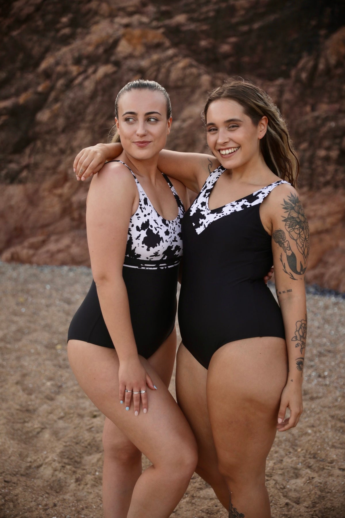 Malla Charlotte Escote