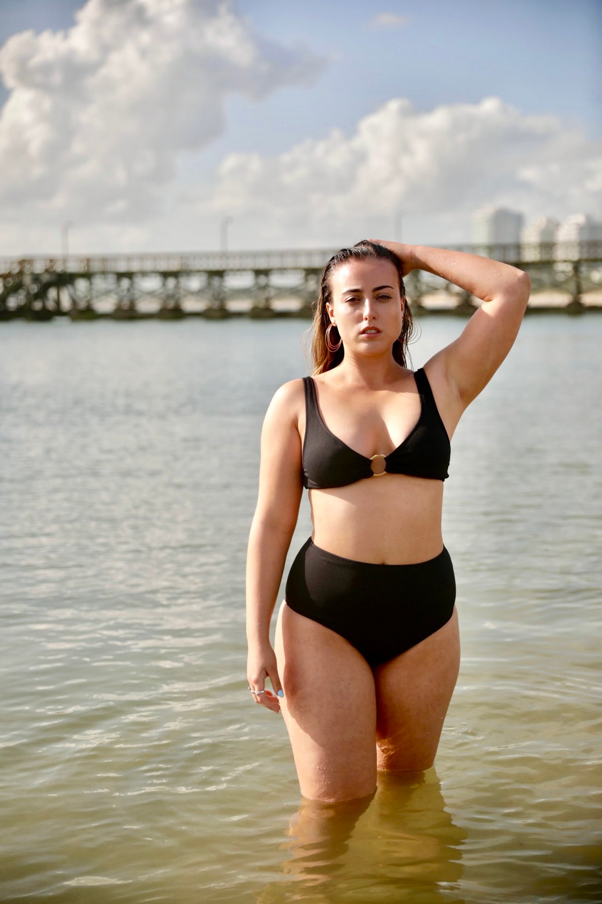 Bikini Pía Negra Argolla