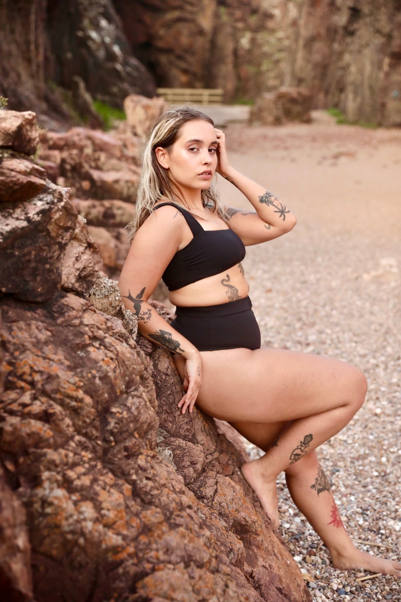 Bikini Pía Negra Cinto